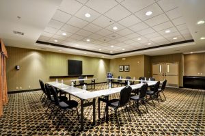Homewood Suite by Hilton meeting space